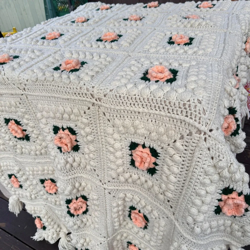 Vintage Crochet Rose Granny Square Blanket Cream Pink 3D Popcorn Mid-Century
